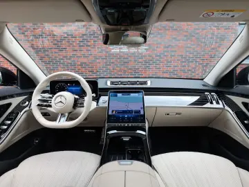 MERCEDES-BENZ S450e   Pano - HUD