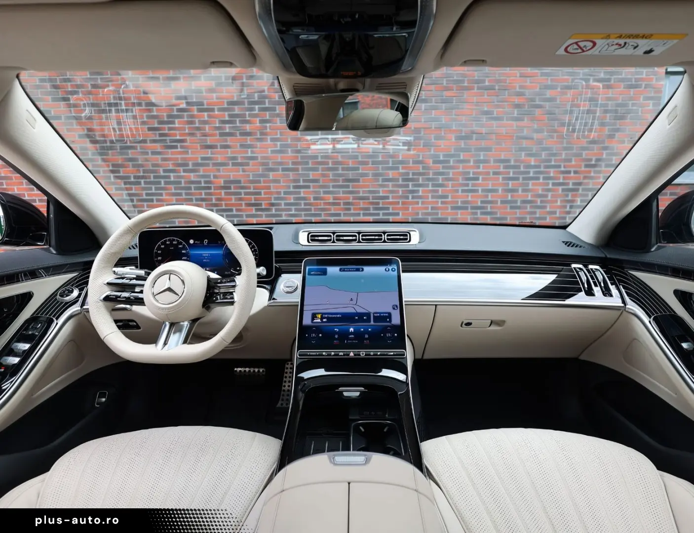 MERCEDES-BENZ S450e   Pano - HUD