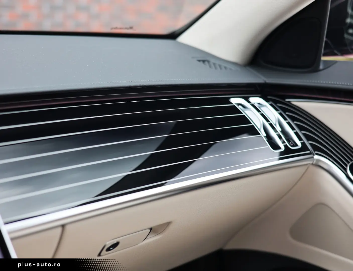 MERCEDES-BENZ S450e   Pano - HUD
