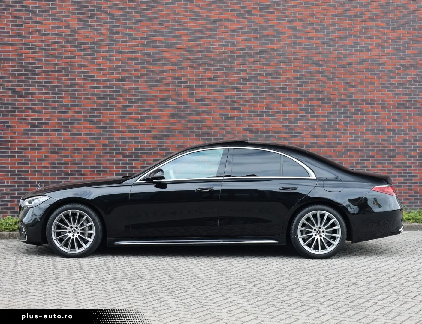 MERCEDES-BENZ S450e   Pano - HUD