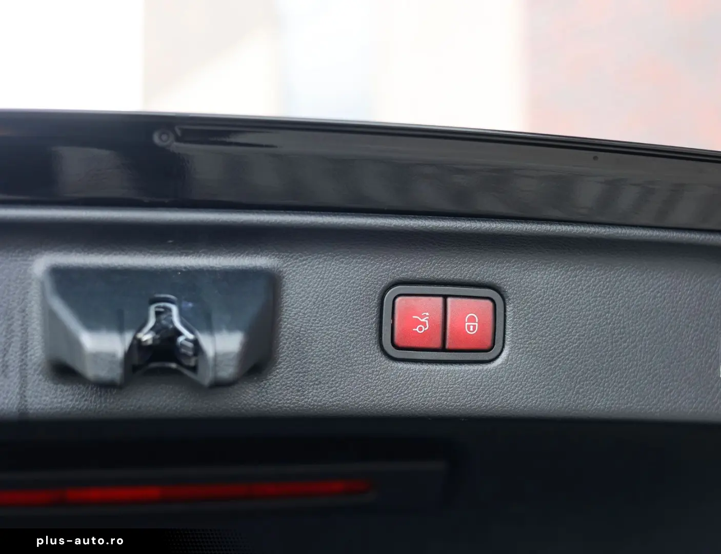 MERCEDES-BENZ S450e   Pano - HUD