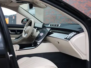 MERCEDES-BENZ S450e   Pano - HUD
