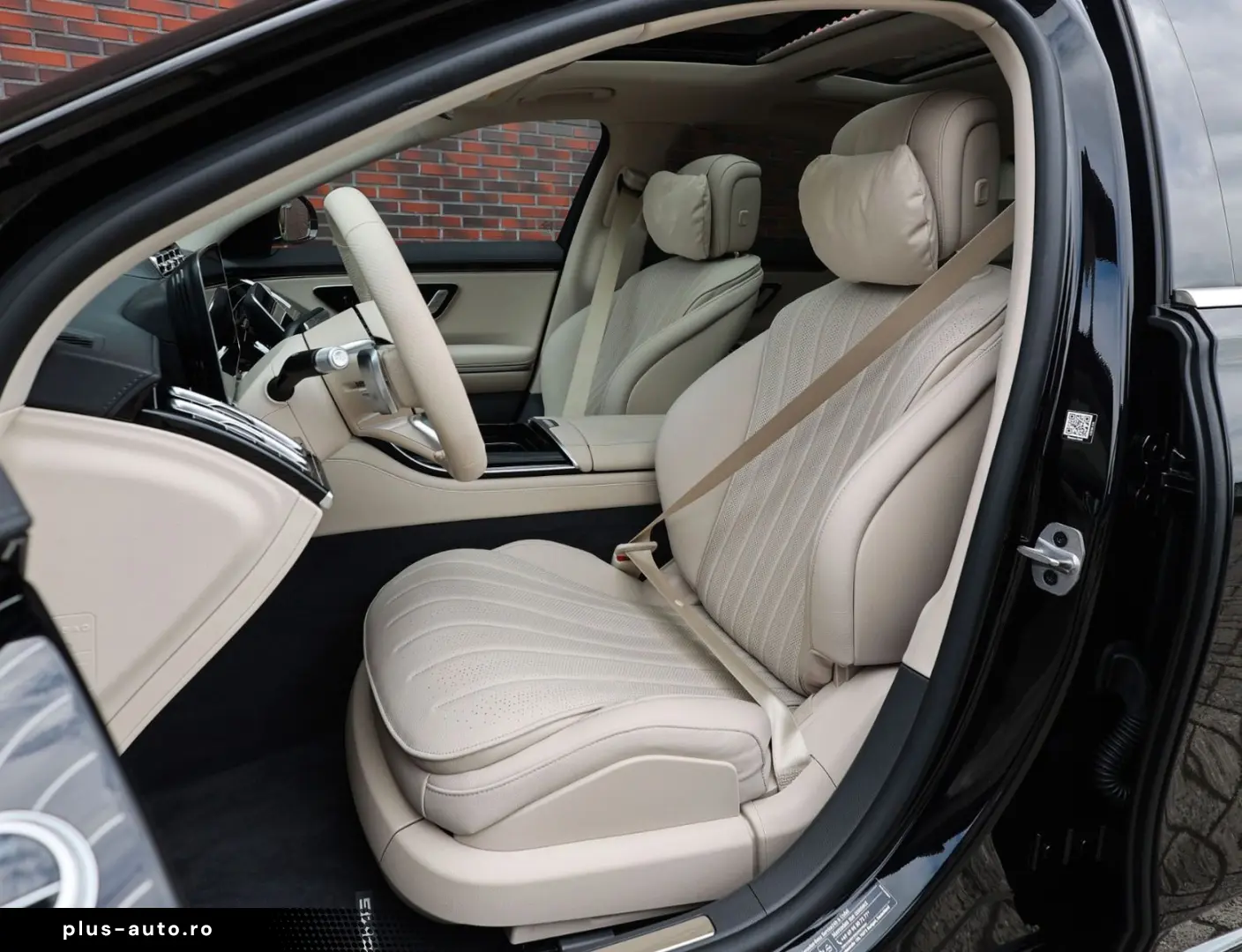 MERCEDES-BENZ S450e   Pano - HUD