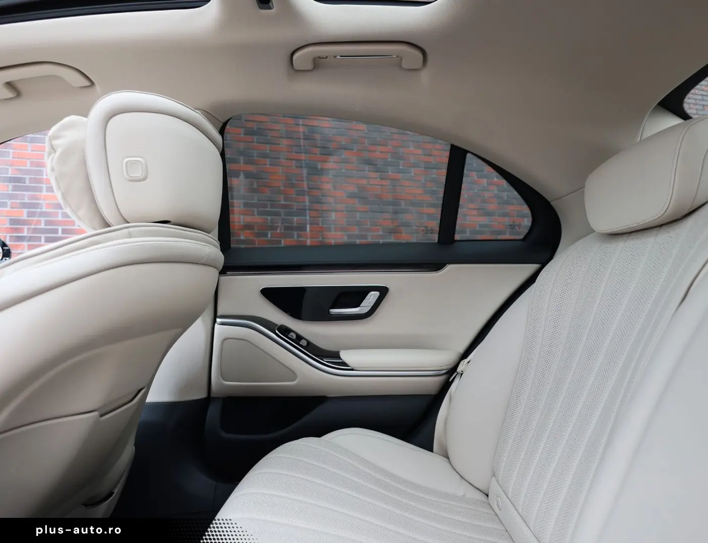 MERCEDES-BENZ S450e   Pano - HUD