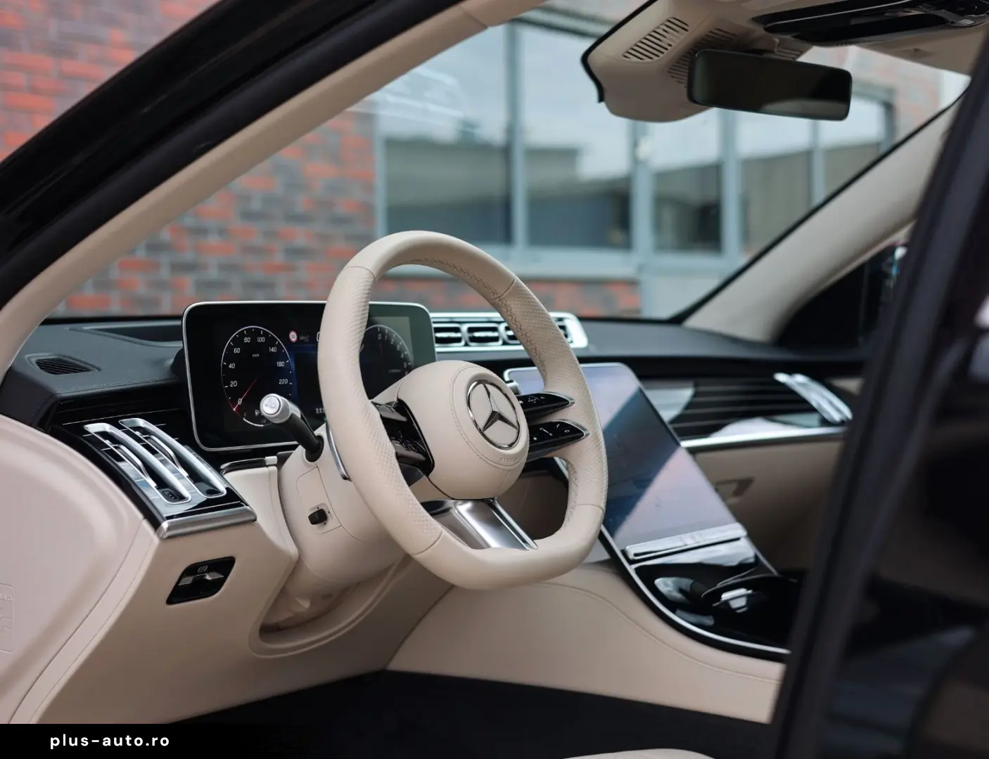 MERCEDES-BENZ S450e   Pano - HUD