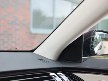 MERCEDES-BENZ S450e   Pano - HUD