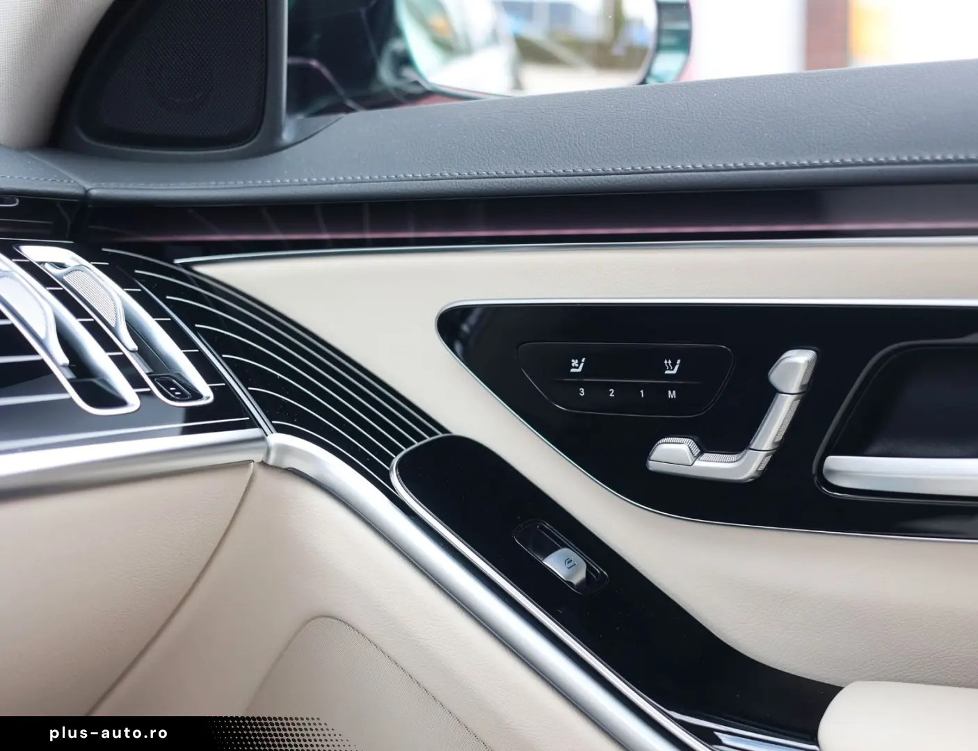MERCEDES-BENZ S450e   Pano - HUD