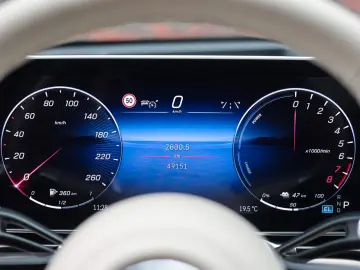 MERCEDES-BENZ S450e   Pano - HUD