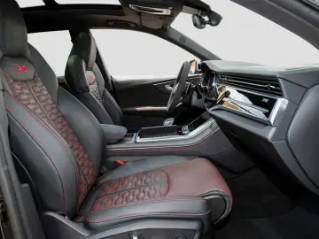 Audi RS Q8 Performance 4.0 TFSI quattro – 640 CP