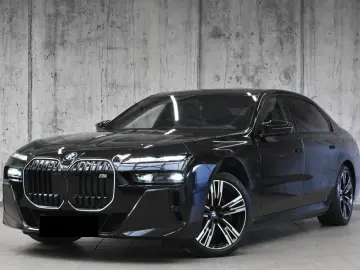 BMW 760e xDrive 571 CP Executive Lounge Masaj