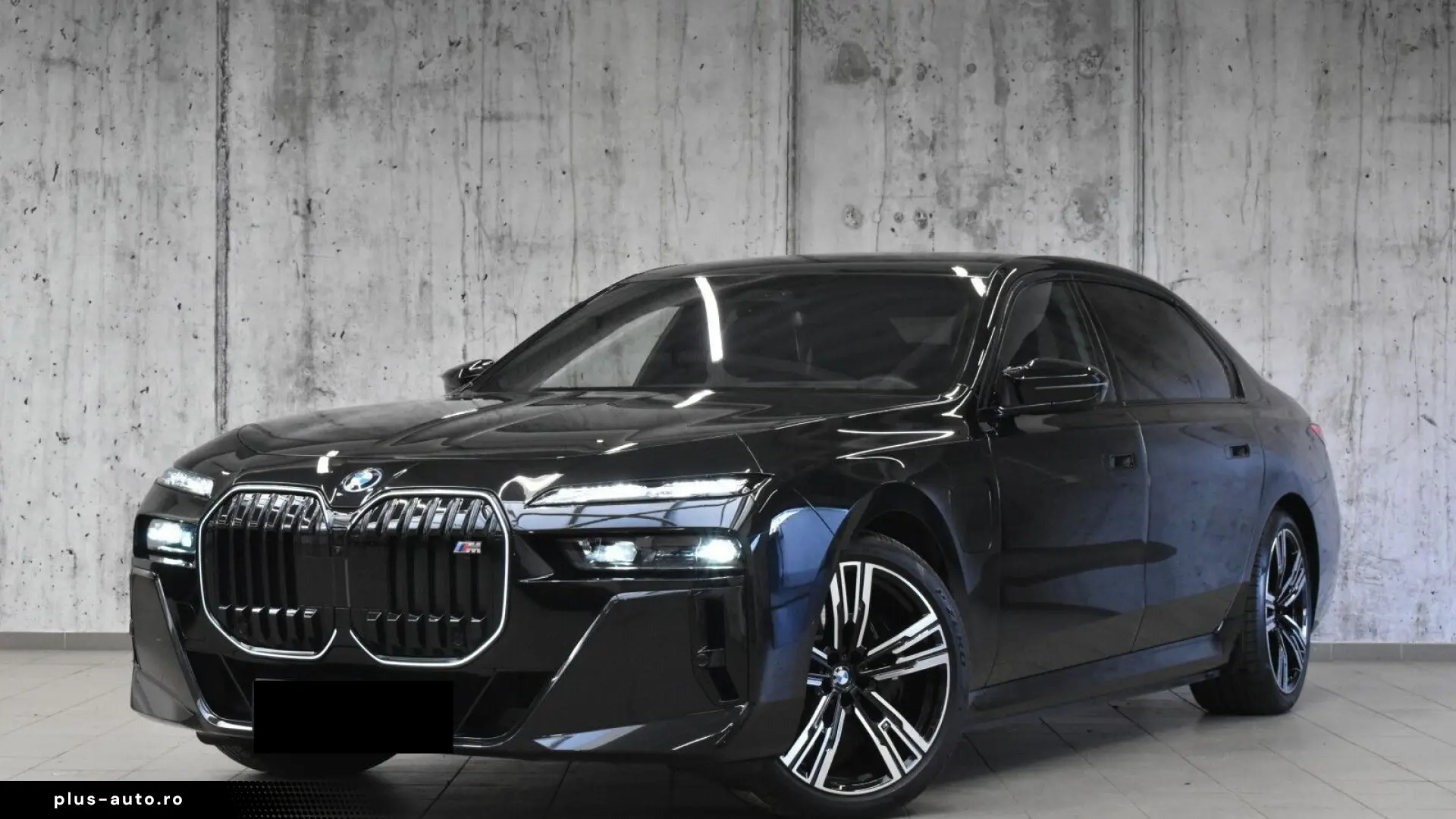 BMW 760e xDrive 571 CP Executive Lounge Masaj