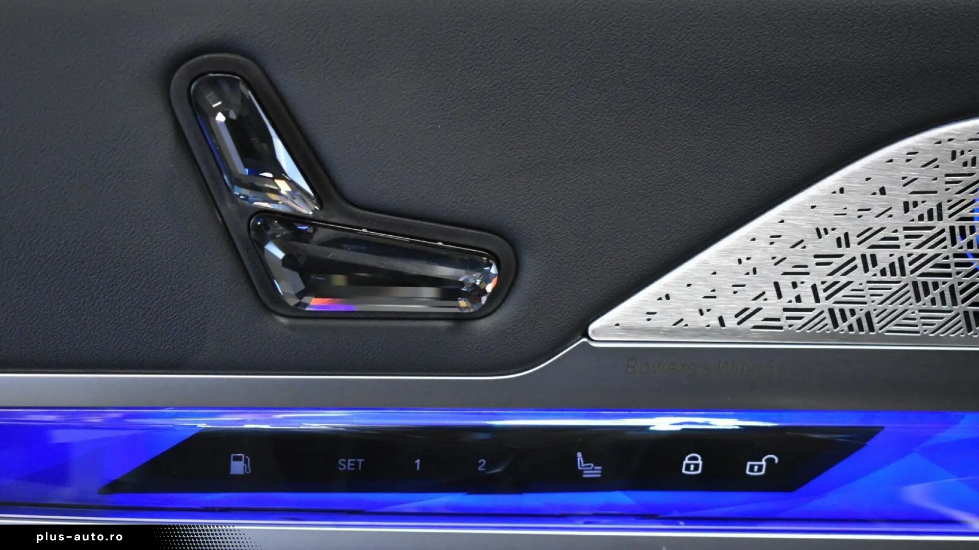 BMW 760e xDrive 571 CP Executive Lounge Masaj