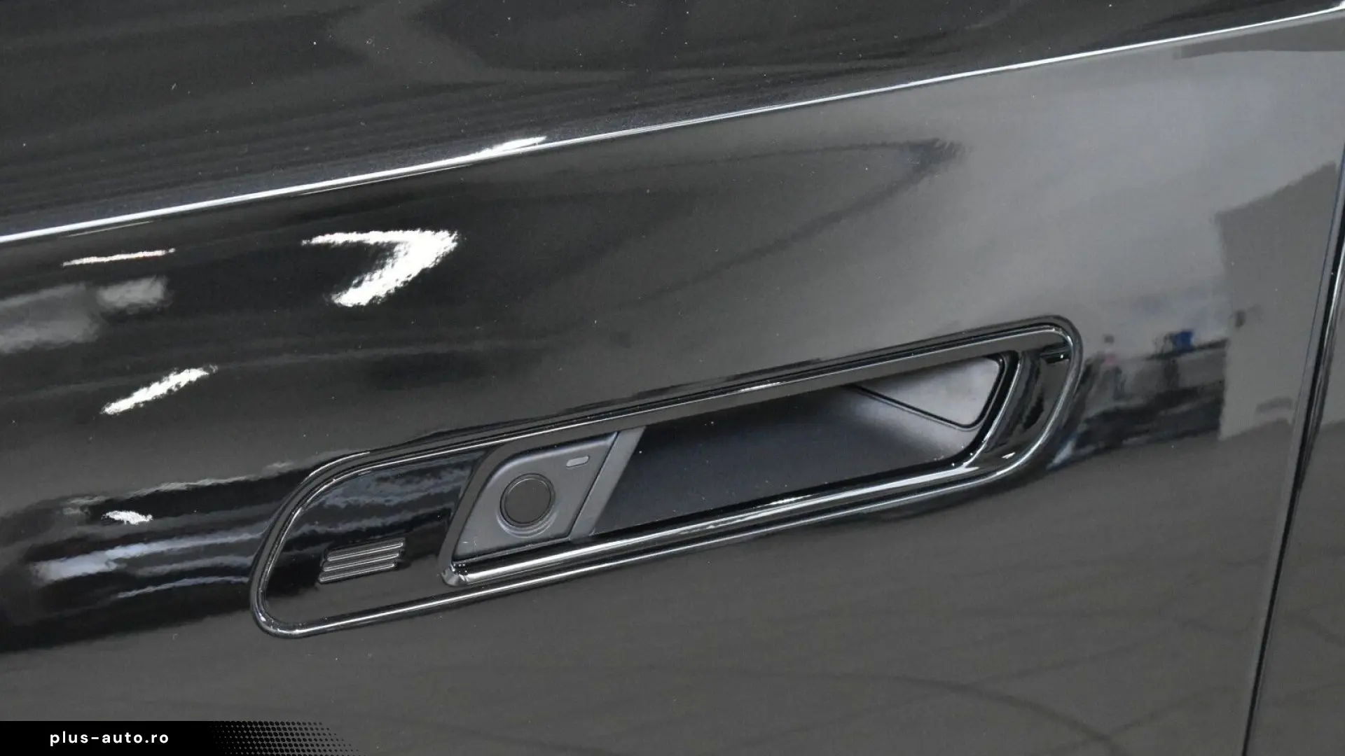 BMW 760e xDrive 571 CP Executive Lounge Masaj
