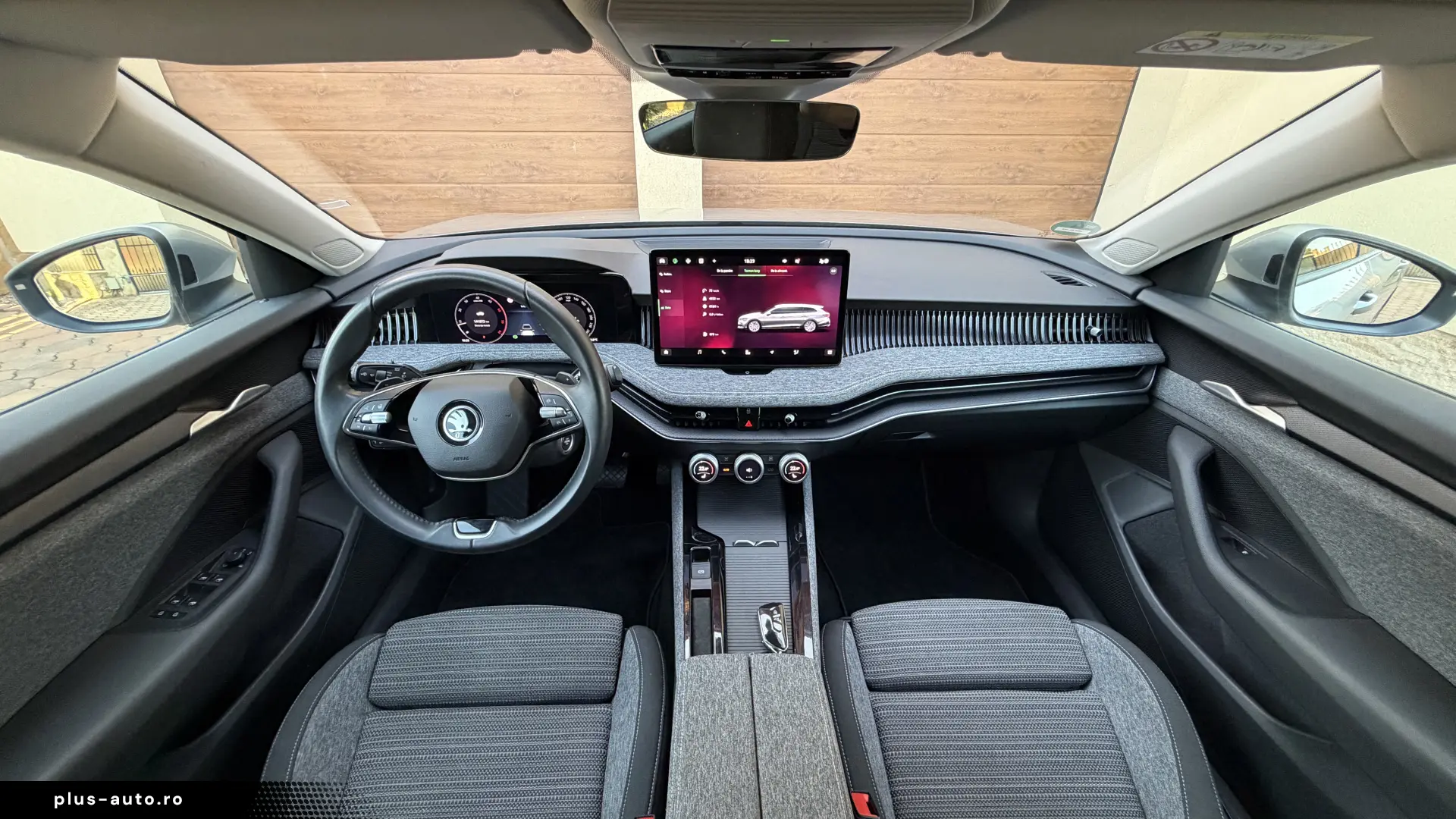 Skoda Superb modelul nou   TVA deductibil