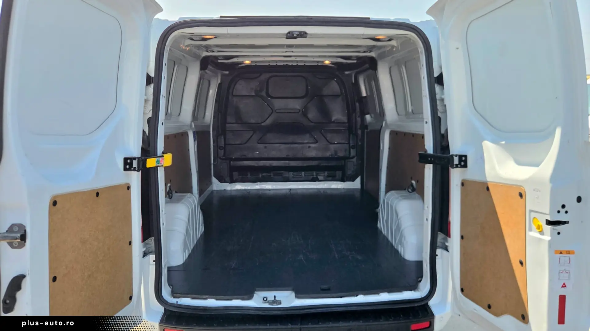 FORD TRANSIT CUSTOM L2H1