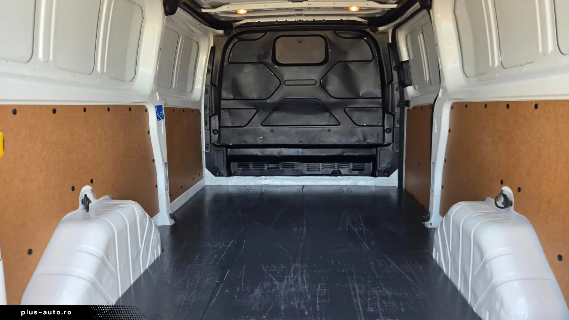 FORD TRANSIT CUSTOM L2H1