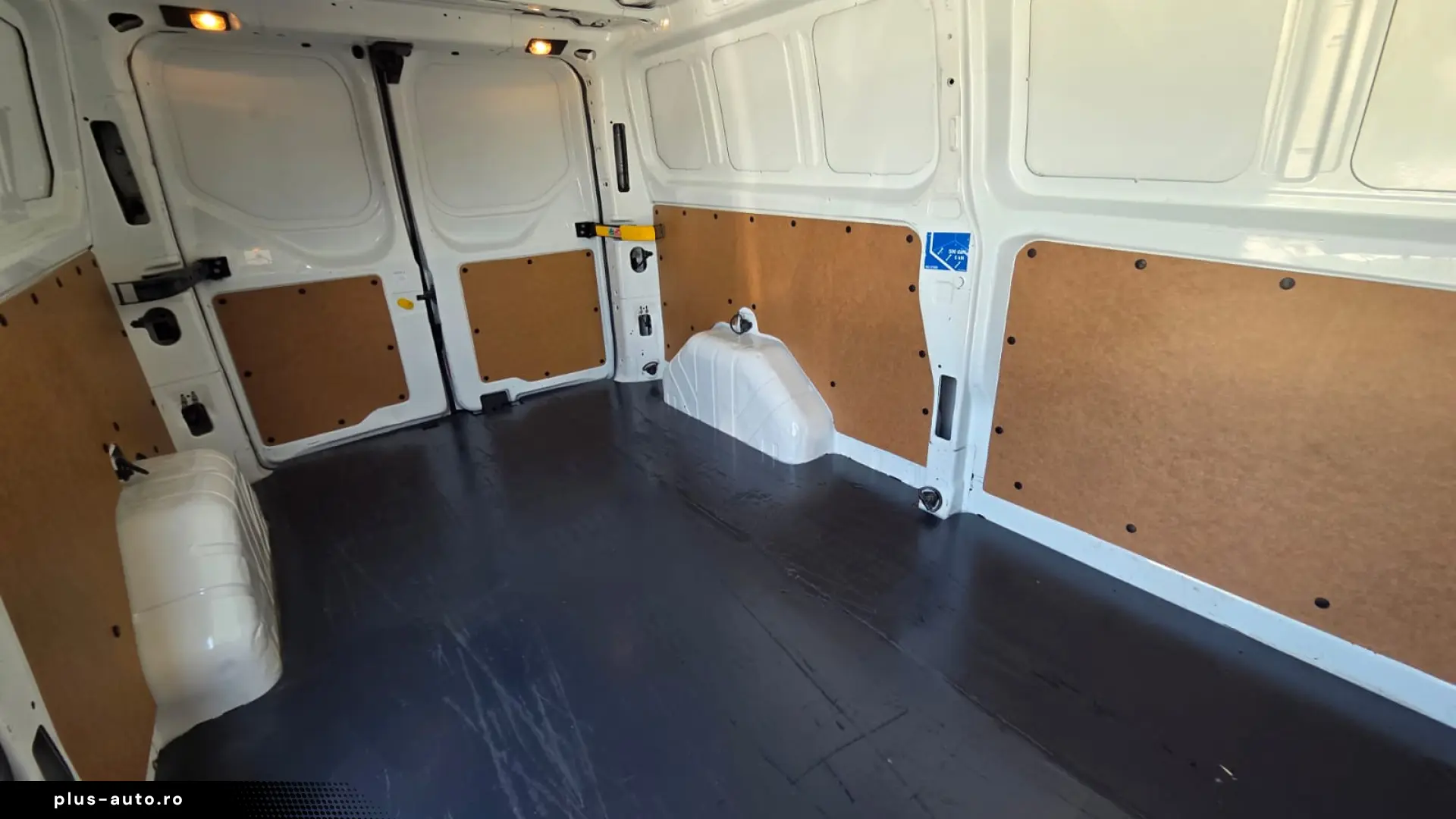 FORD TRANSIT CUSTOM L2H1