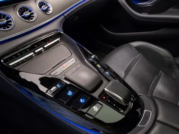 MERCEDES-AMG GT 53 4MATIC