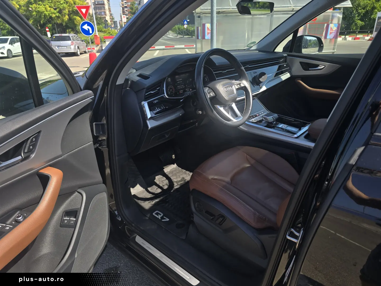 Audi Q7 55TFSIE-e Plug-in Hybrid 70km range