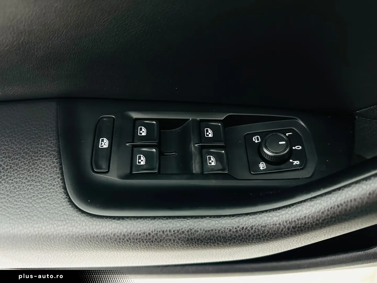 VOLKSWAGEN ARTEON 2018 2.0D E6 Garantie 12 Luni Rate Avans 0
