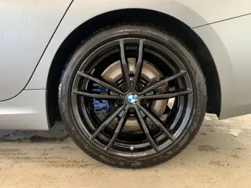 BMW 320 M Sport Pro FROZEN GRAU