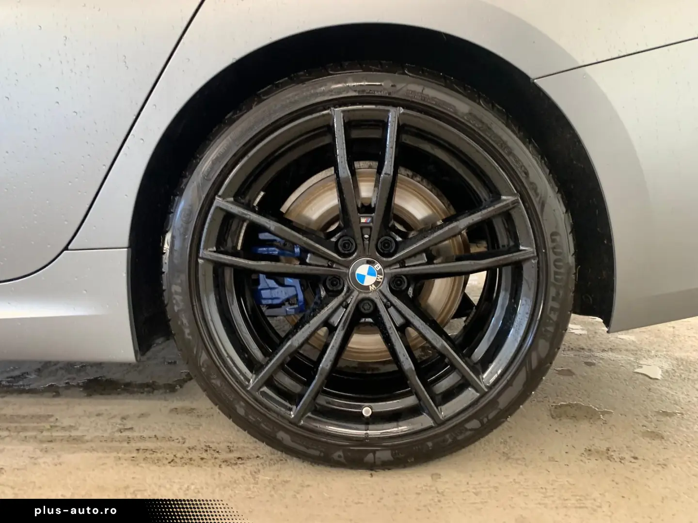 BMW 320 M Sport Pro FROZEN GRAU