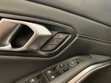 BMW 320 M Sport Pro FROZEN GRAU