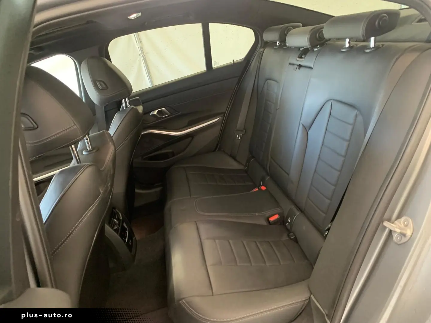 BMW 320 M Sport Pro FROZEN GRAU