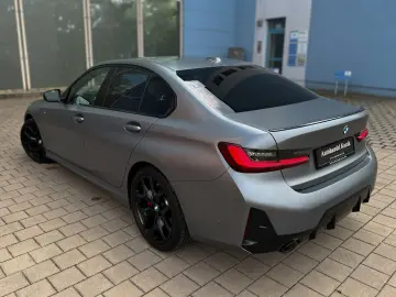 BMW 320d xDrive M Sport Pro Frozen Grau