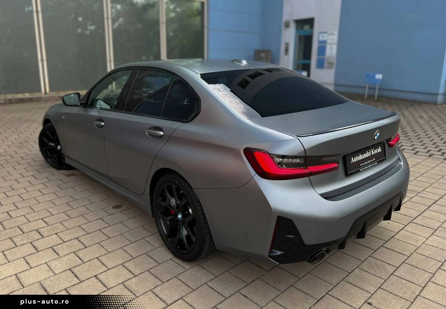 BMW 320d xDrive M Sport Pro Frozen Grau