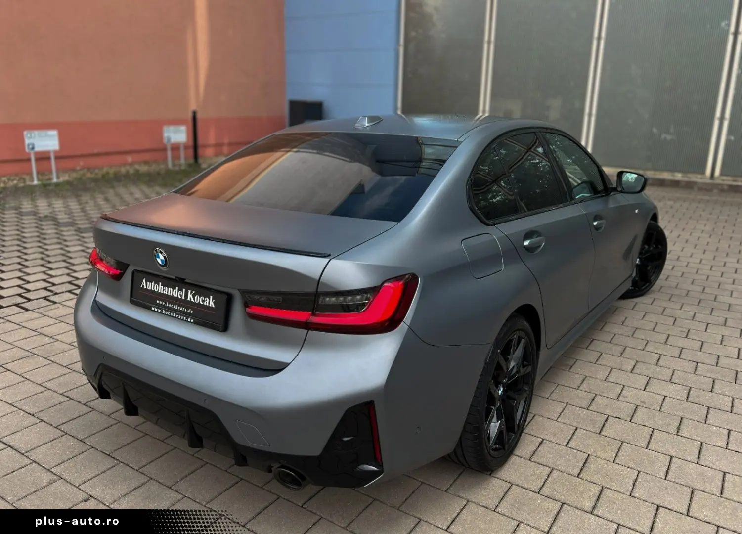 BMW 320d xDrive M Sport Pro Frozen Grau