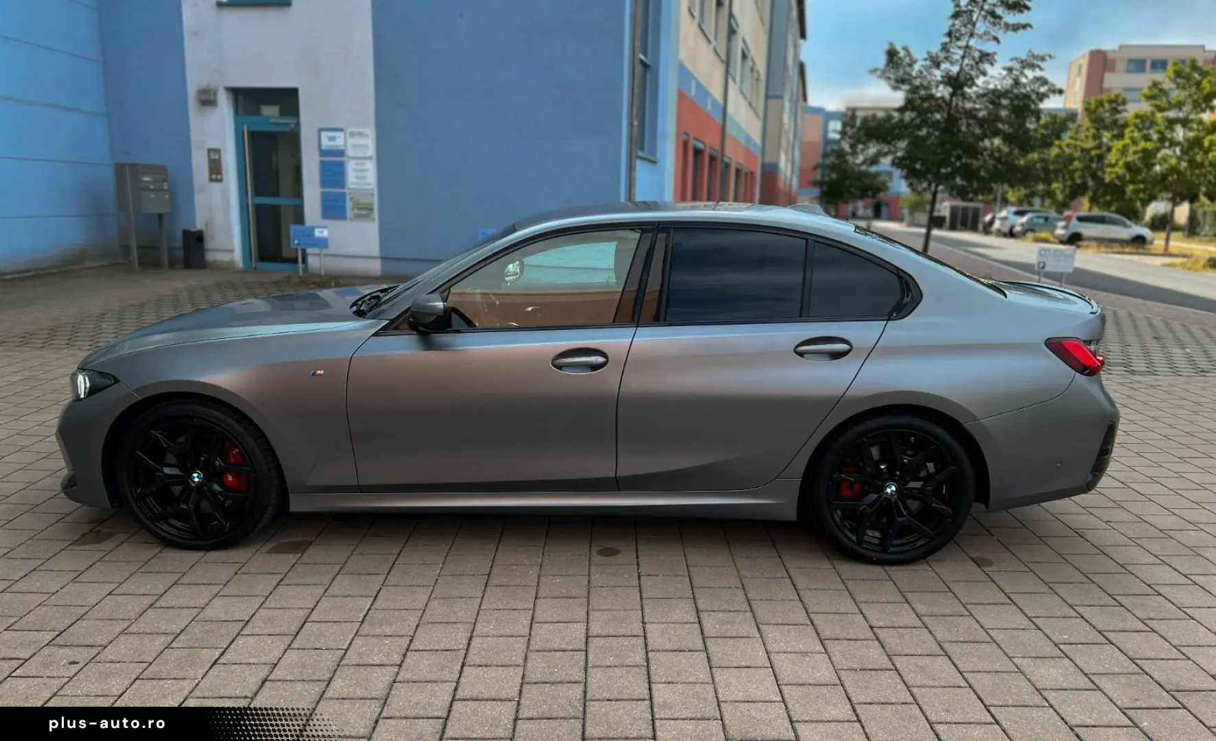 BMW 320d xDrive M Sport Pro Frozen Grau