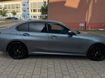 BMW 320d xDrive M Sport Pro Frozen Grau