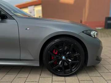 BMW 320d xDrive M Sport Pro Frozen Grau