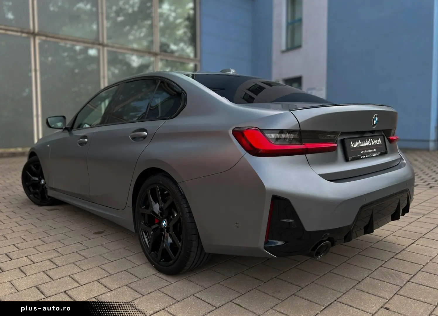 BMW 320d xDrive M Sport Pro Frozen Grau