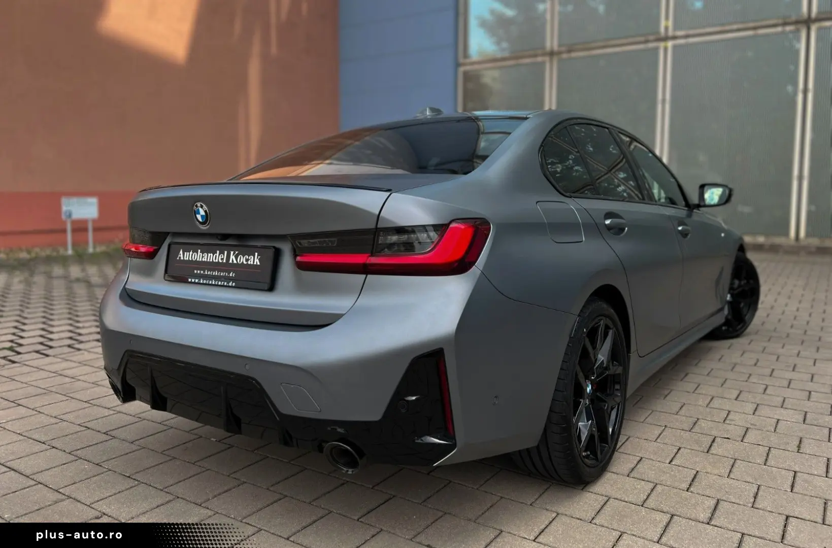 BMW 320d xDrive M Sport Pro Frozen Grau