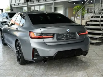 BMW 320d xDrive M SPORT PRO Frozen Grau