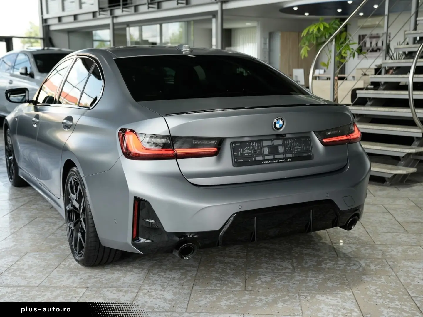 BMW 320d xDrive M SPORT PRO Frozen Grau
