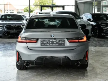 BMW 320d xDrive M SPORT PRO Frozen Grau