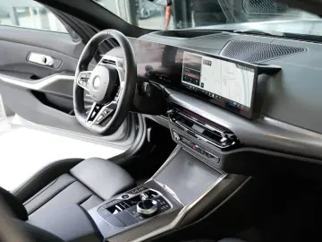 BMW 320d xDrive M SPORT PRO Frozen Grau