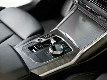 BMW 320d xDrive M SPORT PRO Frozen Grau