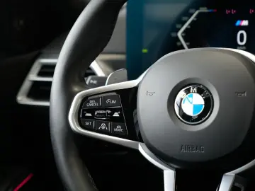 BMW 320d xDrive M SPORT PRO Frozen Grau