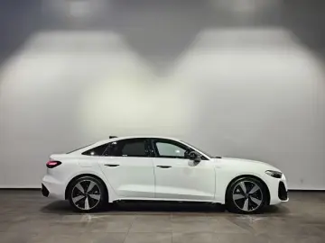 Audi A5 Lim e-Hybrid S Line Comp.Leder Kamera AHK 19'