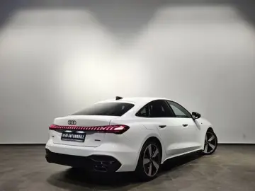 Audi A5 Lim e-Hybrid S Line Comp.Leder Kamera AHK 19'