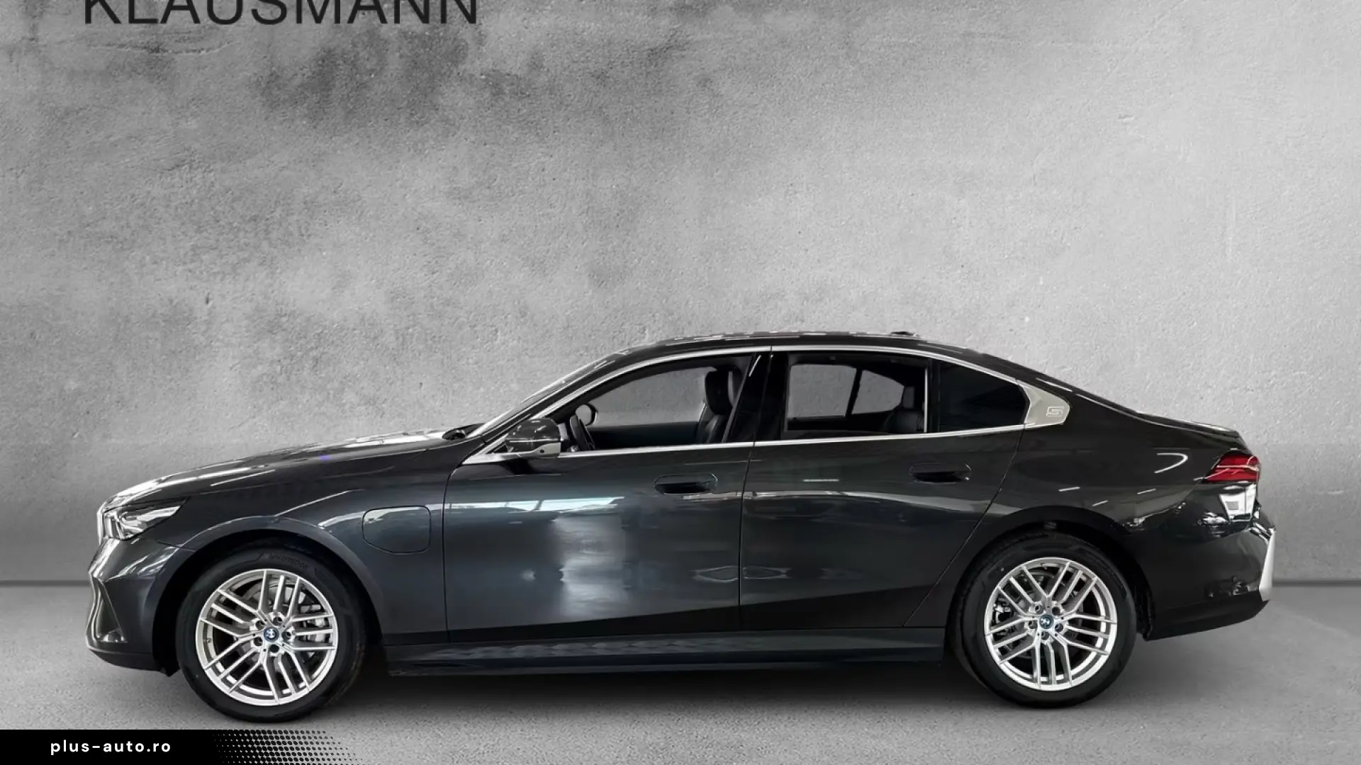 BMW 530e xDrive LIMO 19''LM LC PROF PANO SITZLÜFT 3