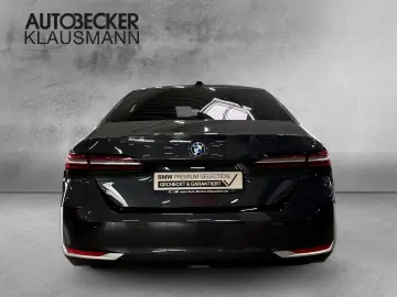 BMW 530e xDrive LIMO 19''LM LC PROF PANO SITZLÜFT 3