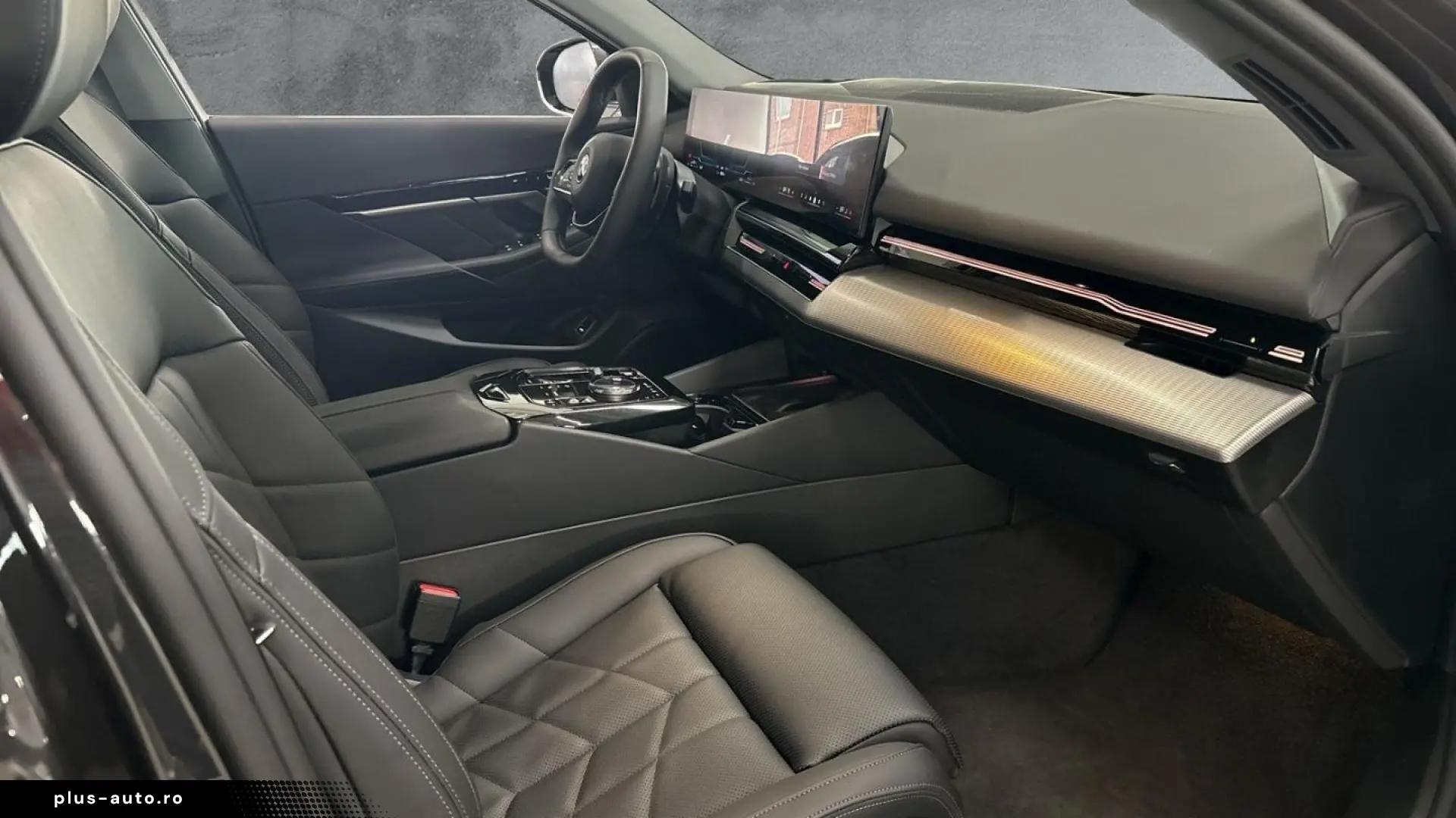 BMW 530e xDrive LIMO 19''LM LC PROF PANO SITZLÜFT 3