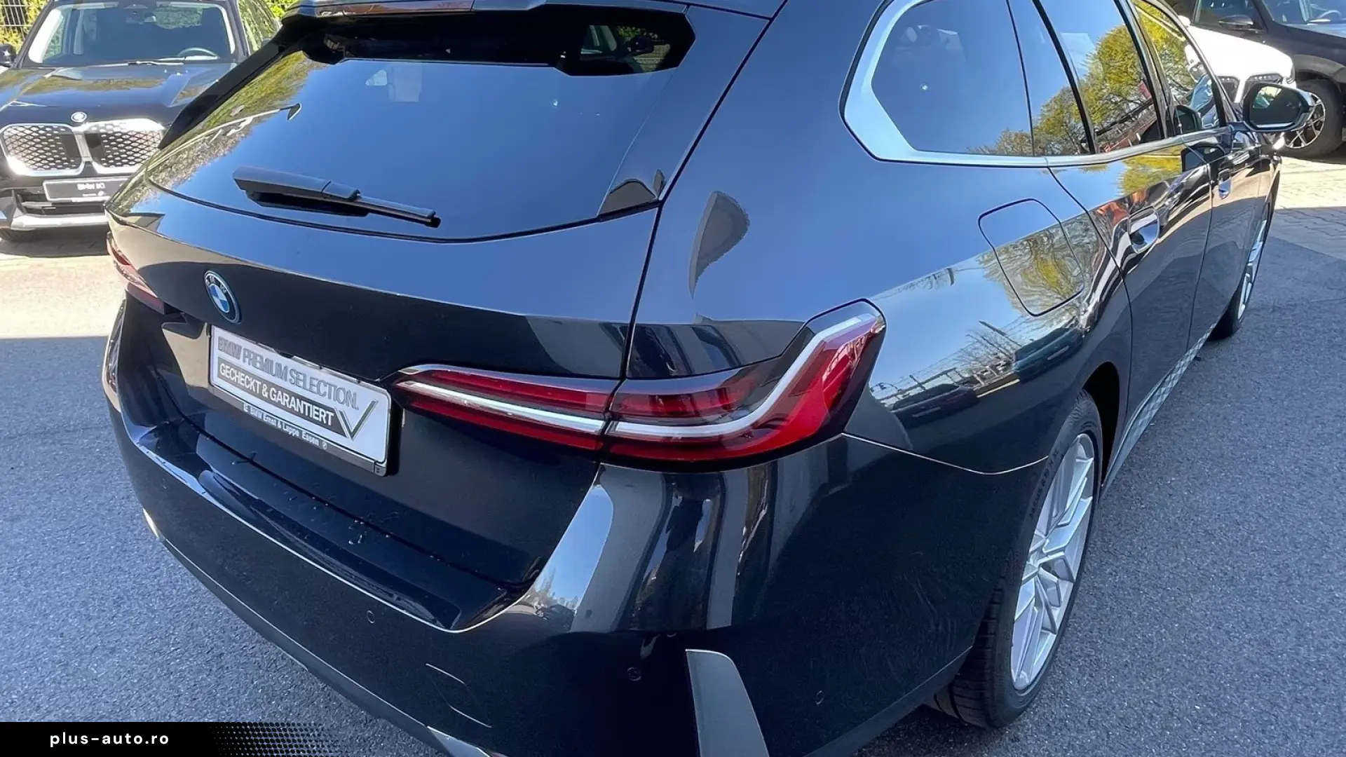 BMW 530e xDrive Touring    Autobahnass. 360  H&K HUD