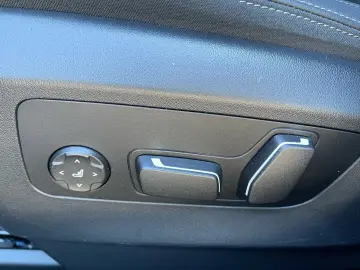 BMW 530e xDrive Touring    Autobahnass. 360  H&K HUD