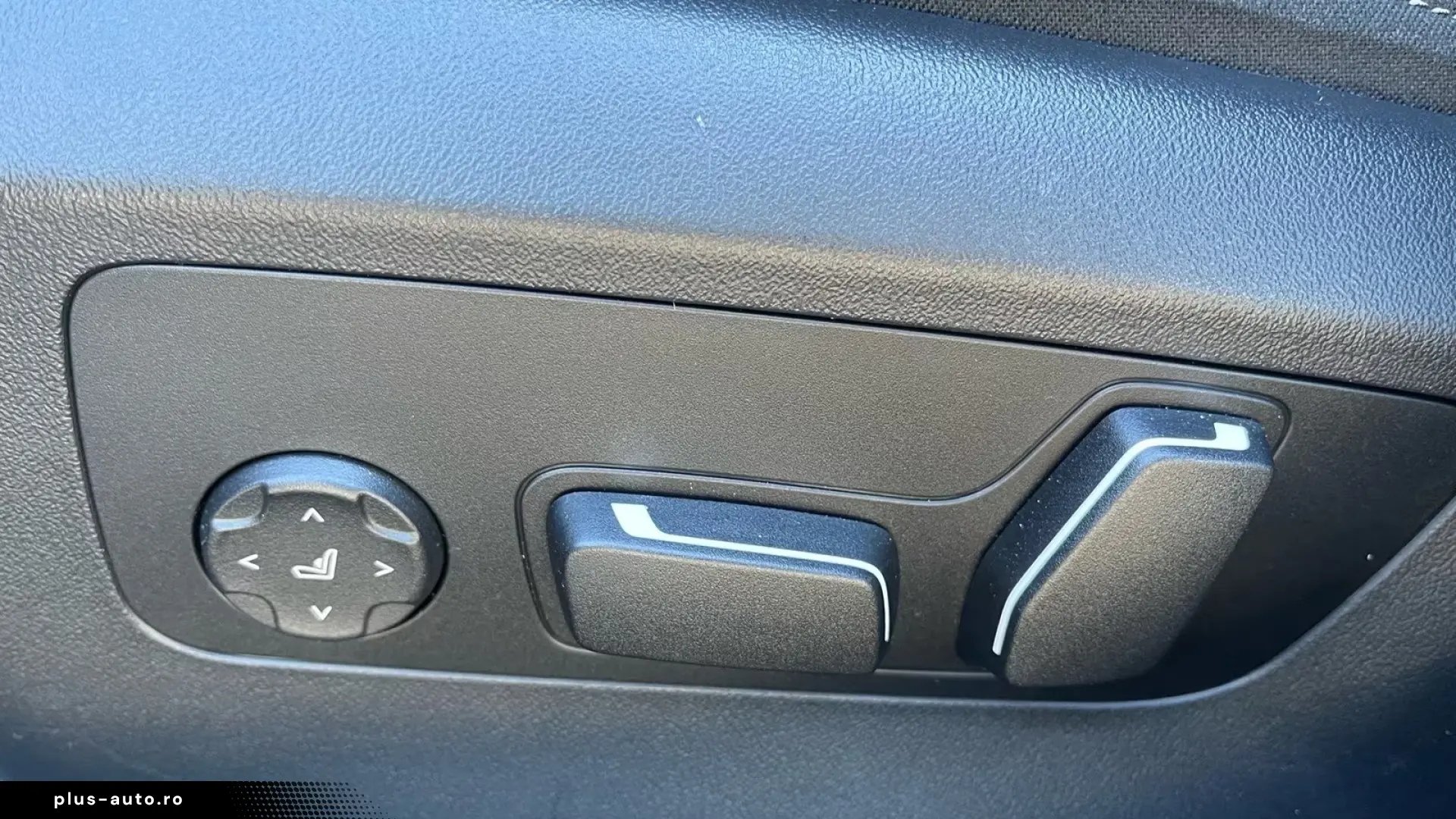 BMW 530e xDrive Touring    Autobahnass. 360  H&K HUD